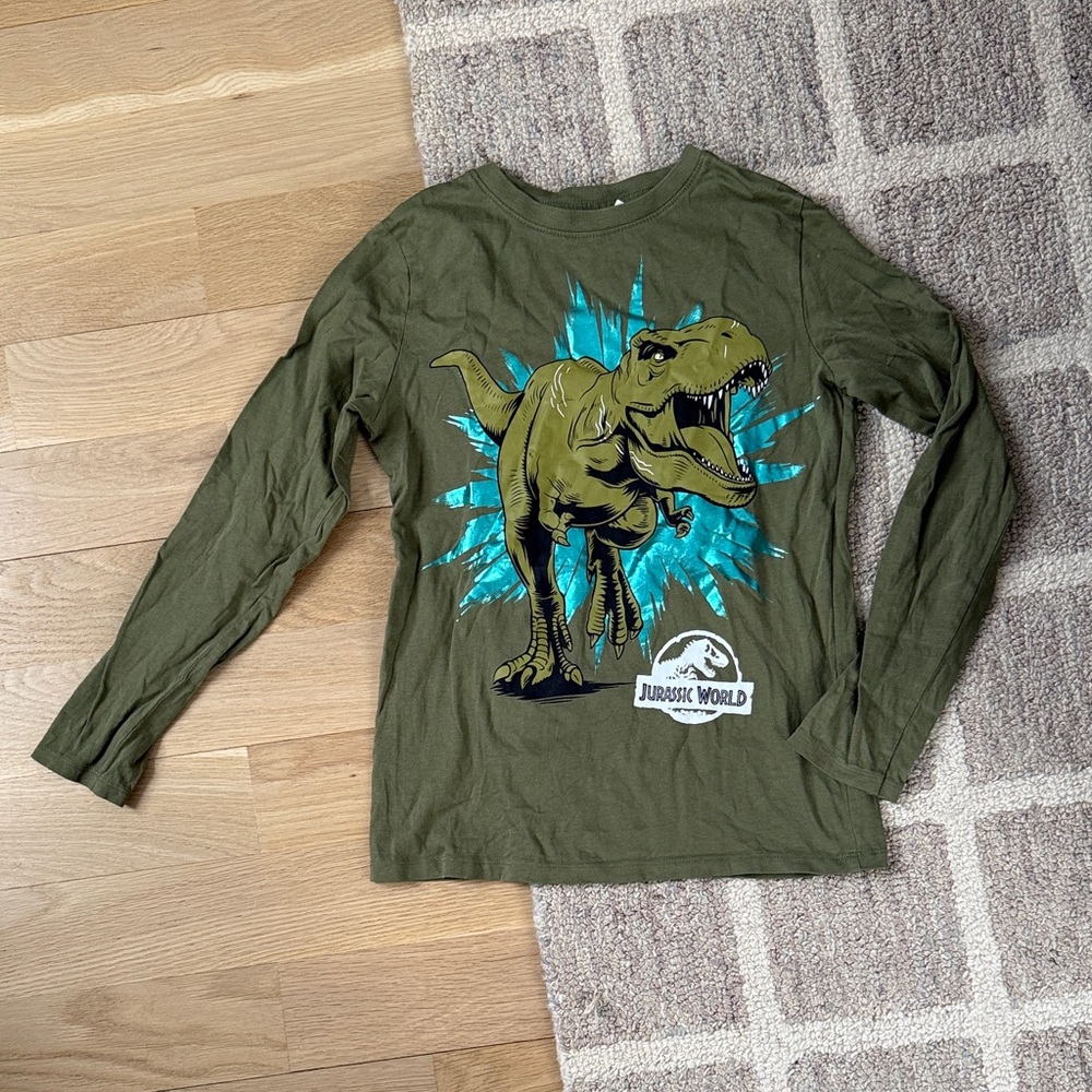 H&M Kids Jurassic World Green Dinosaur Long Sleeve Shirt
